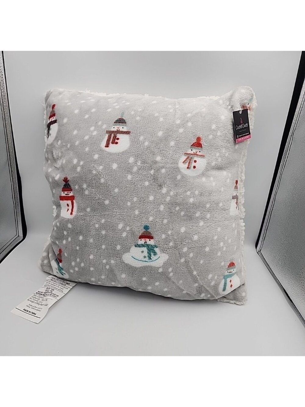 CUDDL DUDS KOHLS Print Throw Pillow Snowman Christmas Winter Fleece 18" x 18"
